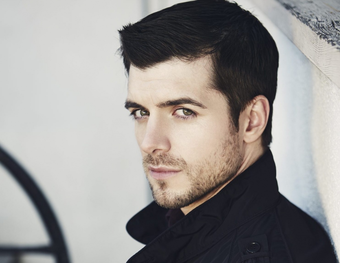 File:Dan-Jeannotte-KK-2016-scowl-e1503467999269.jpg - Star Trek ...